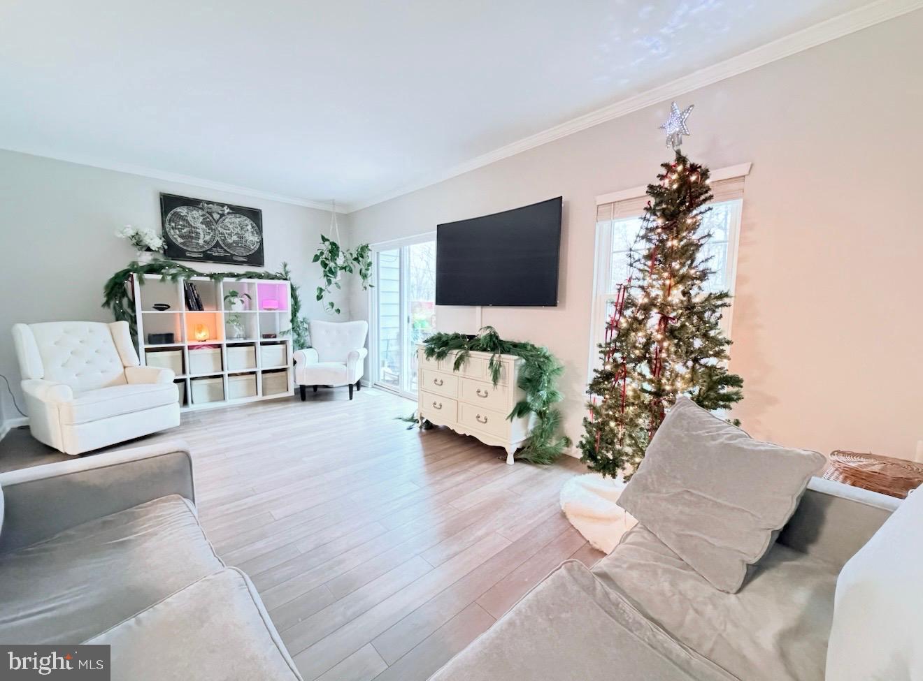 LOGAN WOODS - Residential