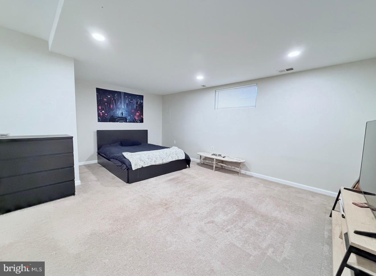 LOGAN WOODS - Residential