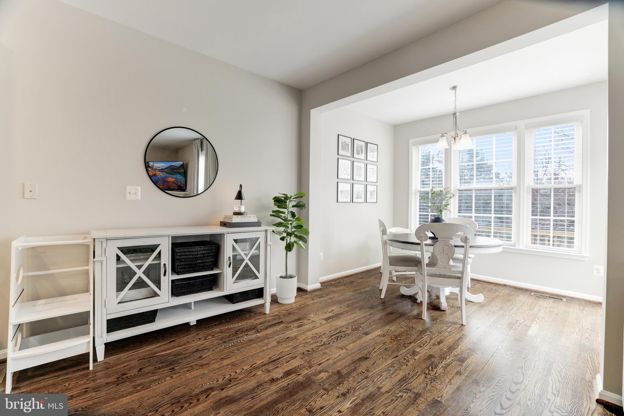 EDWARDS LANDING - Residential