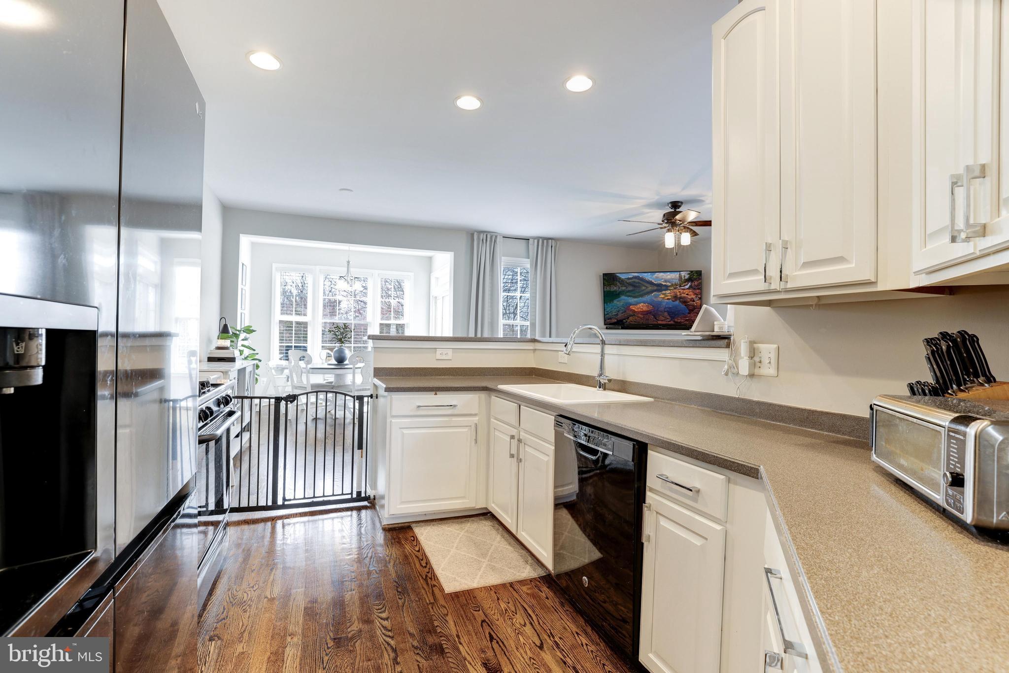 EDWARDS LANDING - Residential