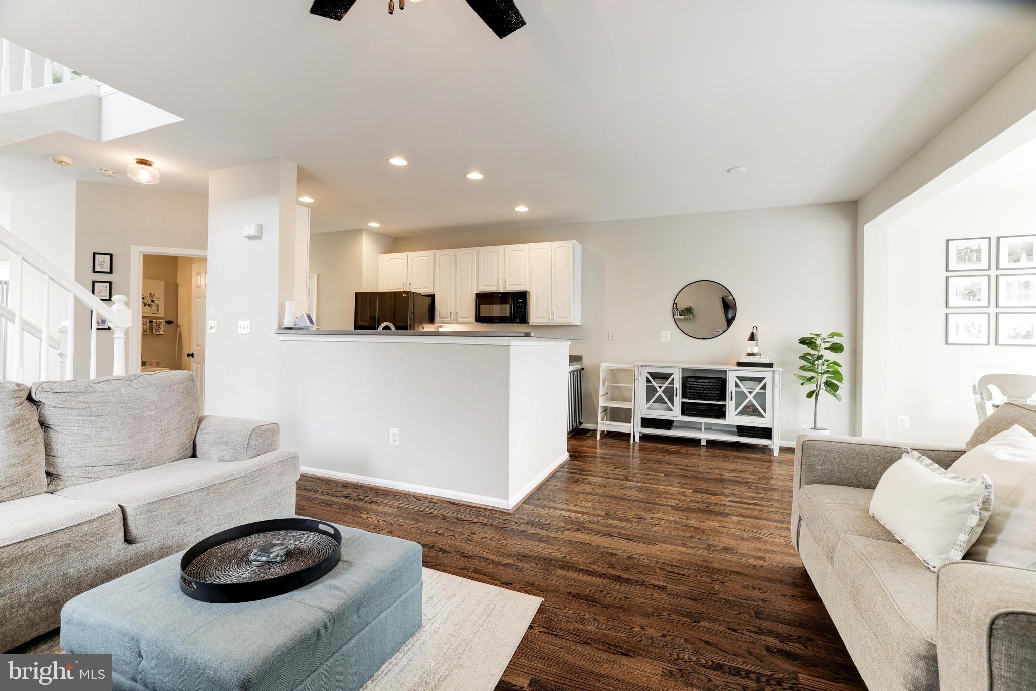 EDWARDS LANDING - Residential