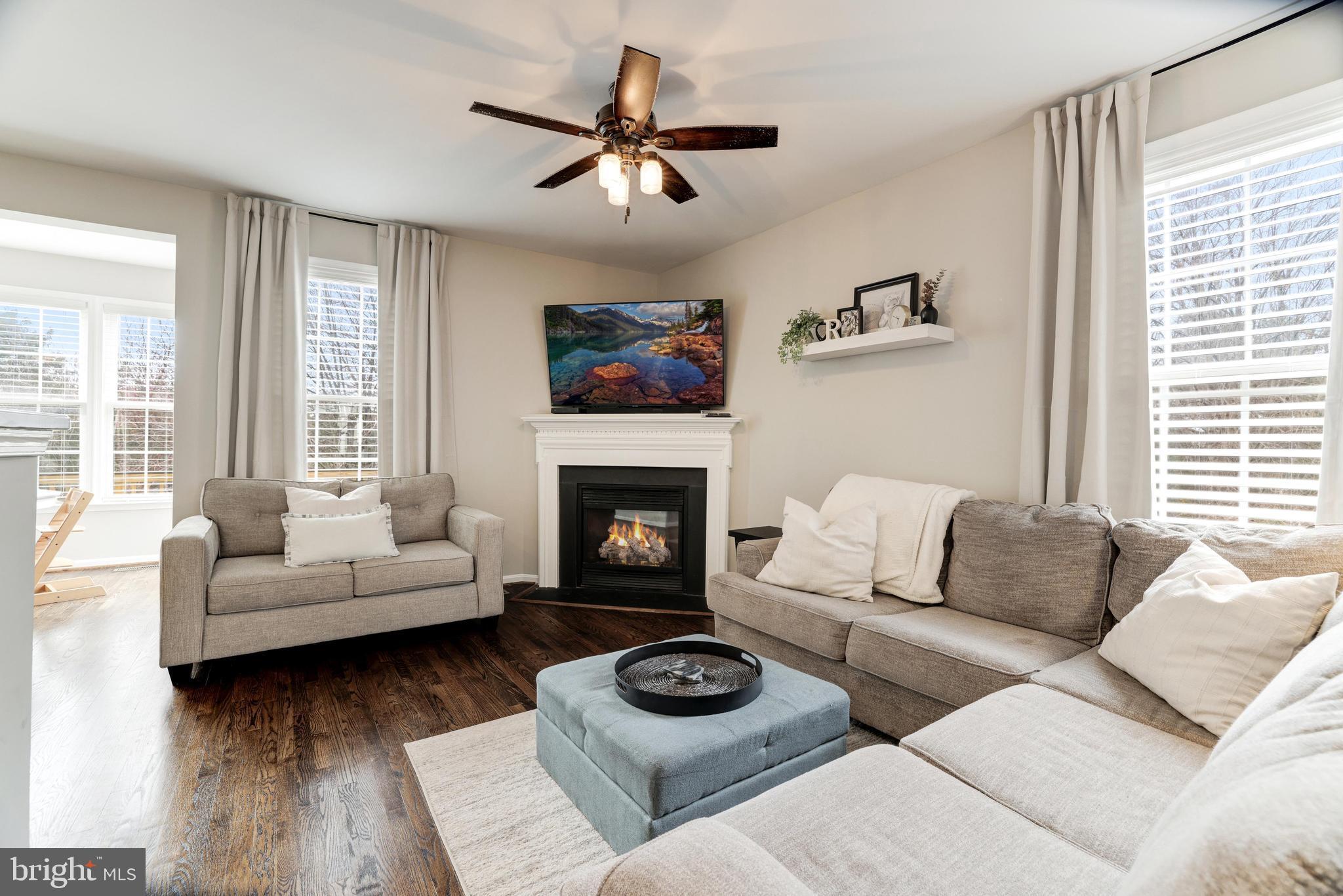 EDWARDS LANDING - Residential