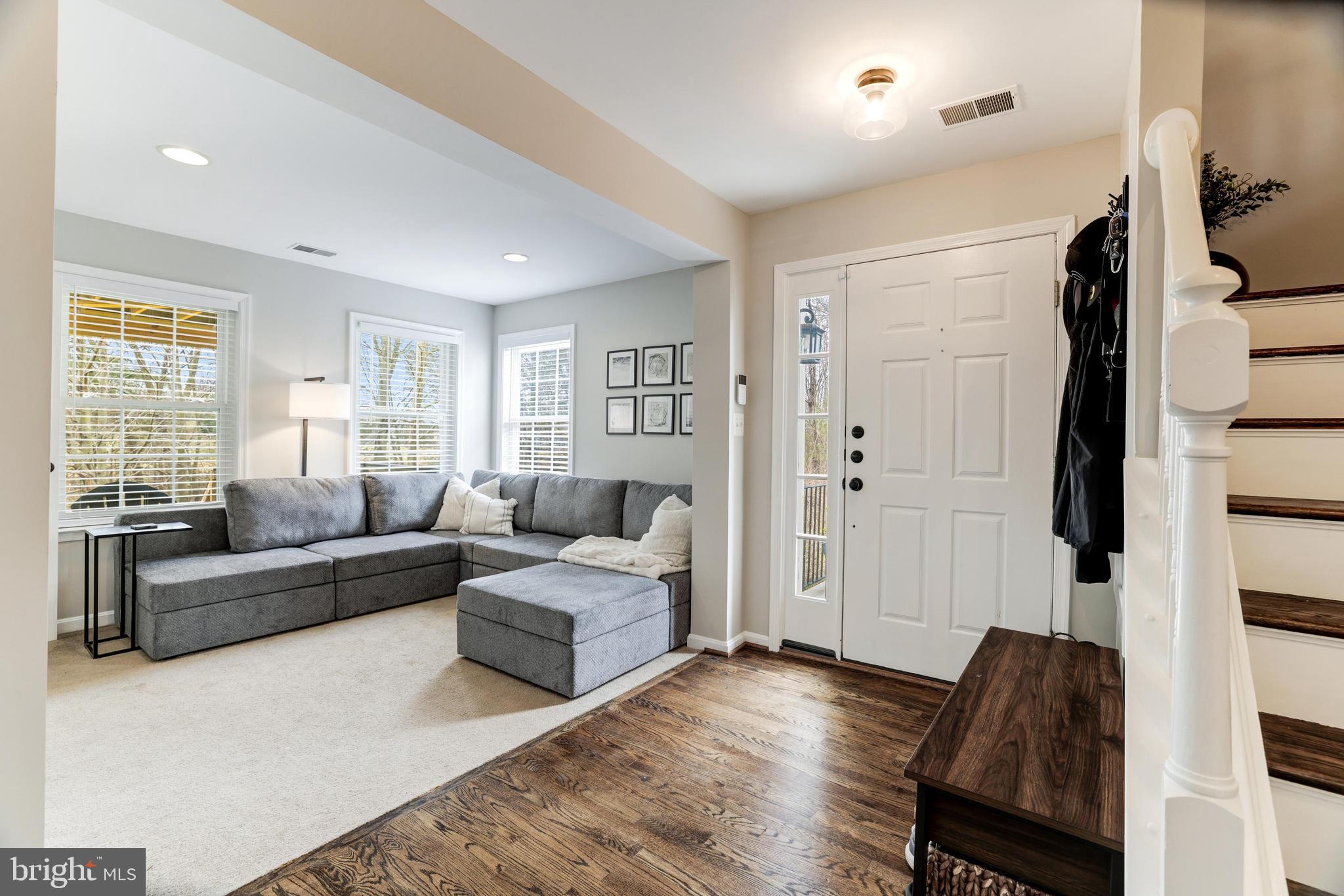 EDWARDS LANDING - Residential