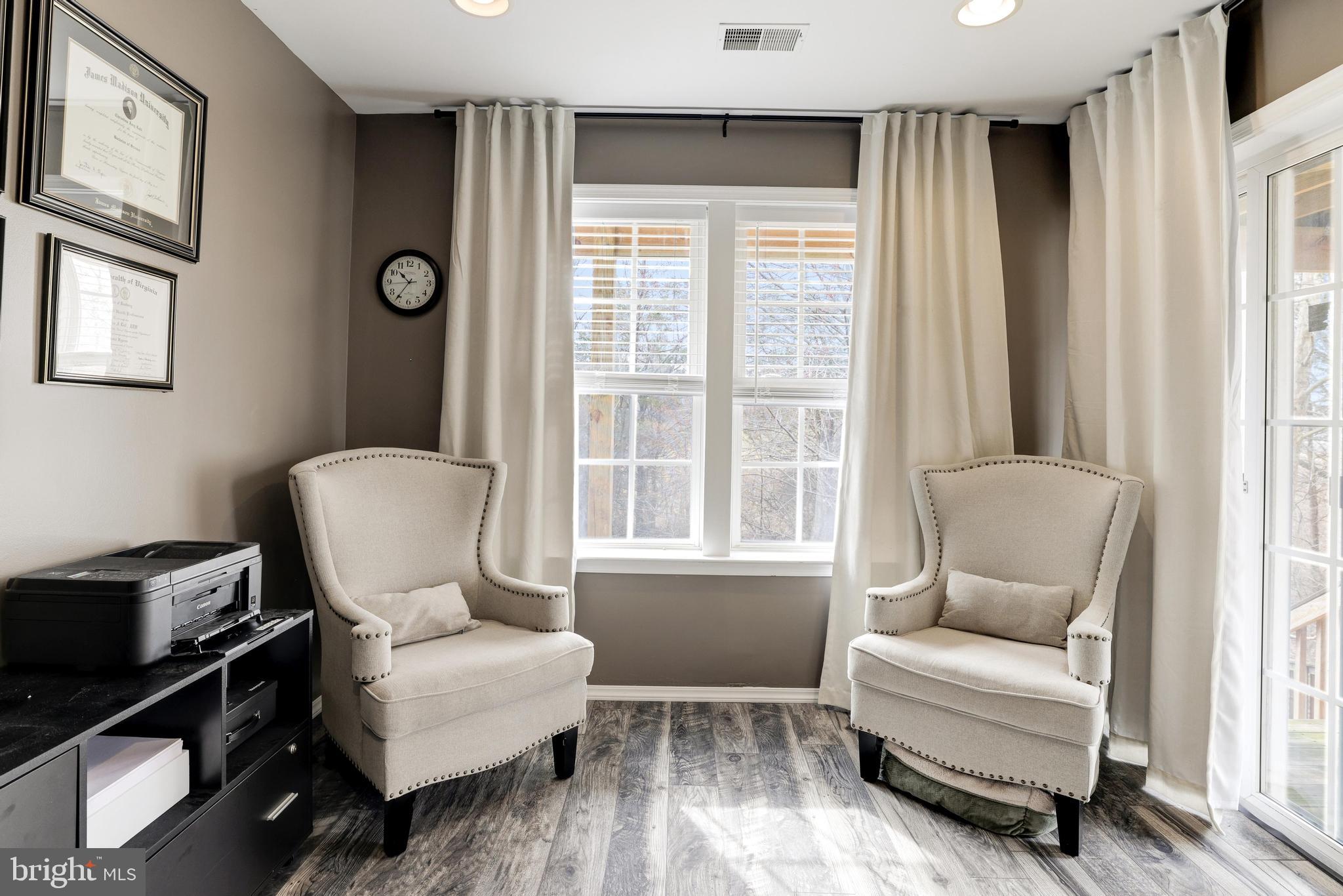 EDWARDS LANDING - Residential