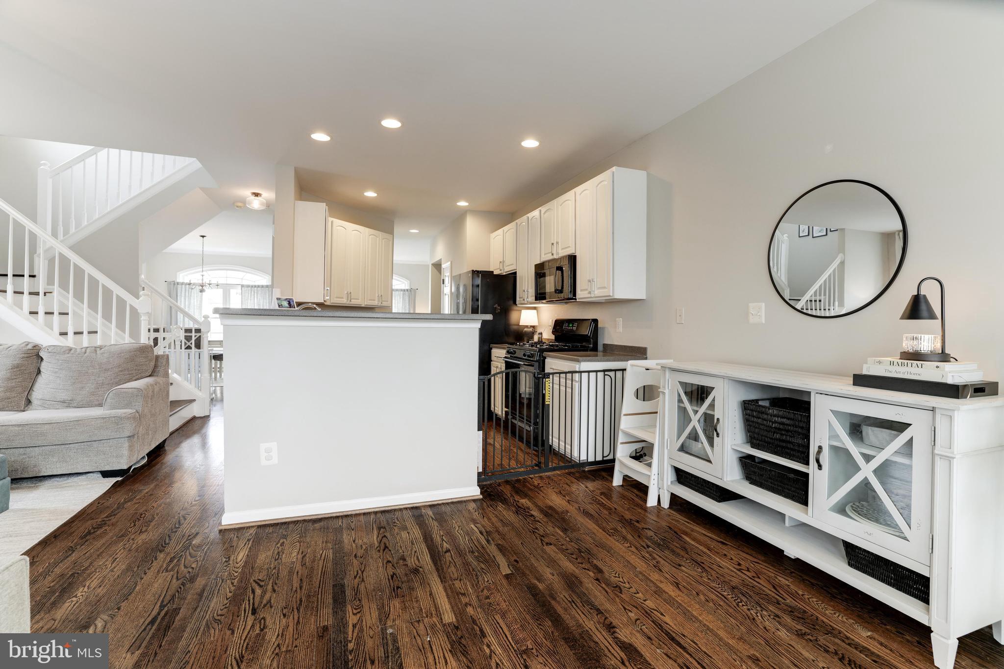 EDWARDS LANDING - Residential