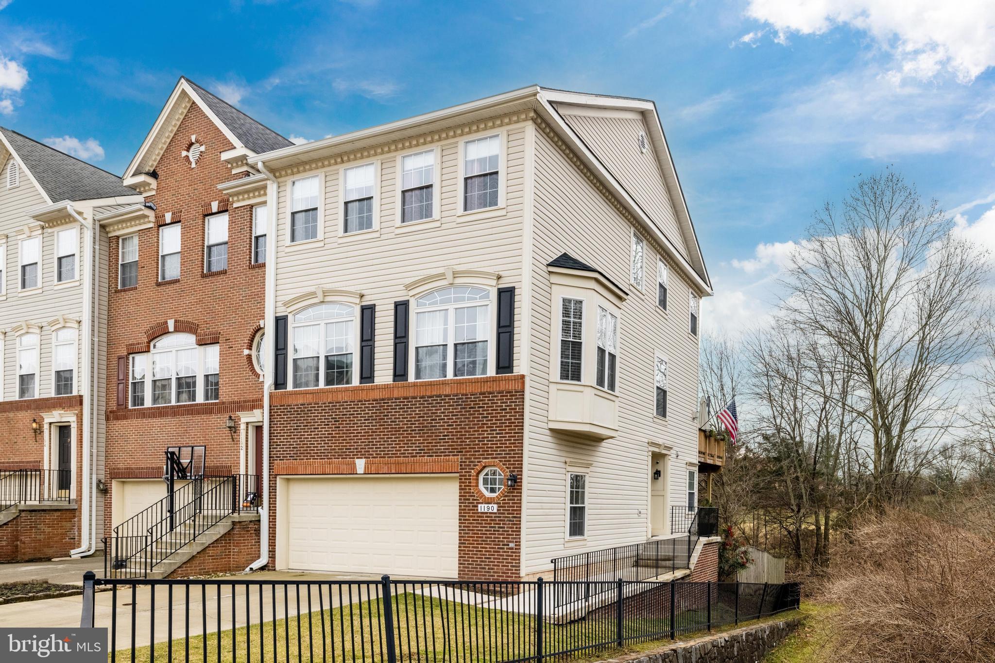 EDWARDS LANDING - Residential