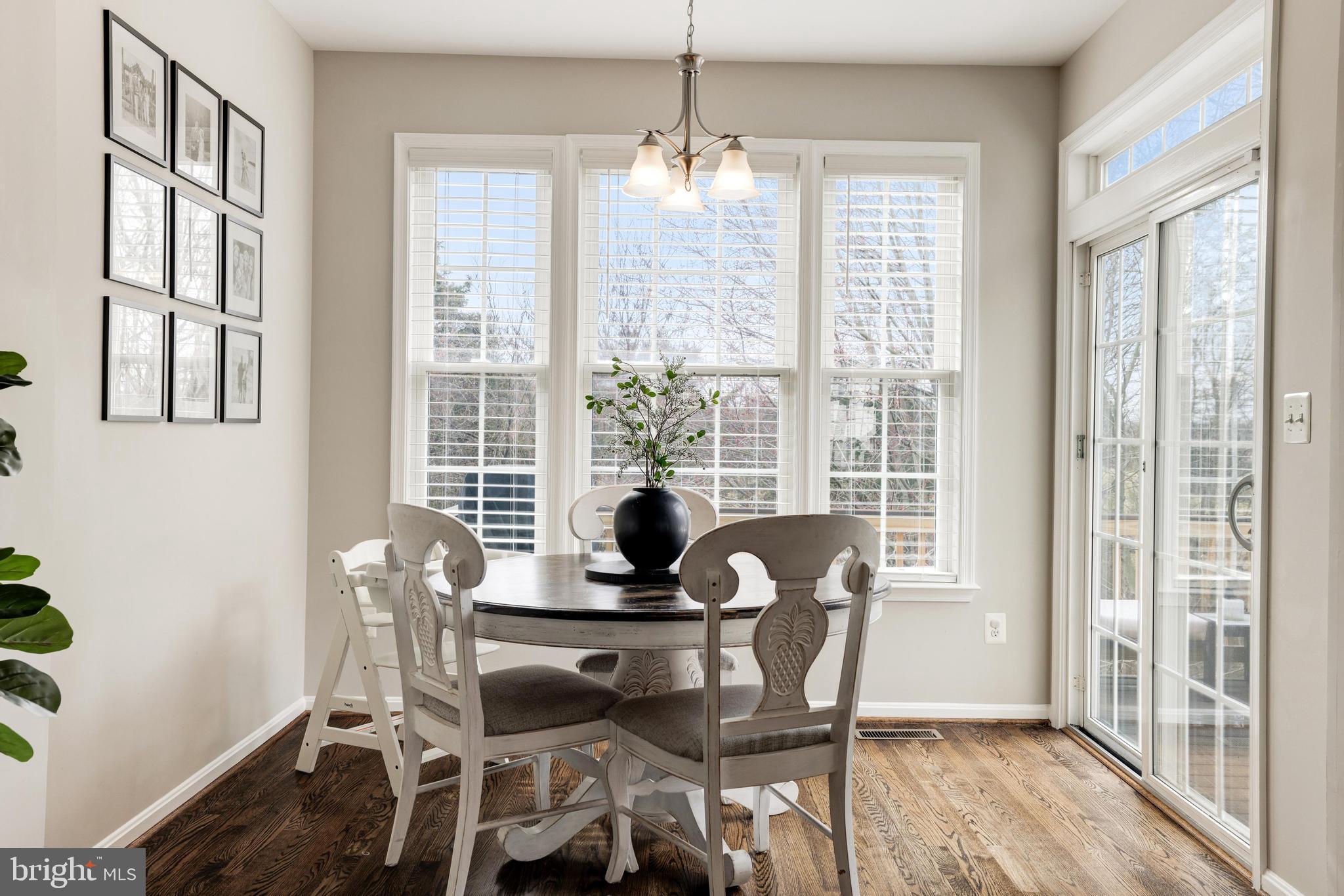 EDWARDS LANDING - Residential