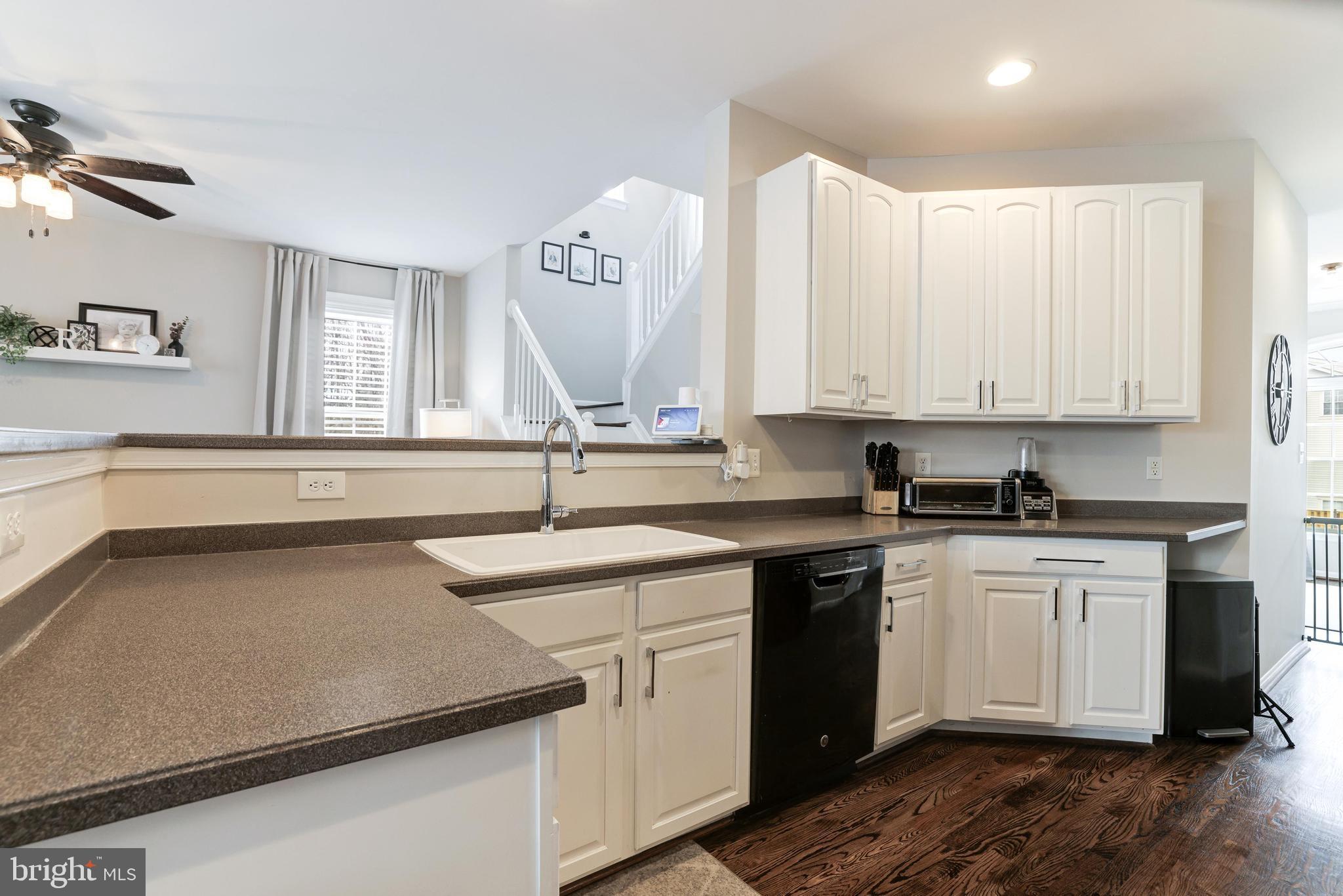 EDWARDS LANDING - Residential