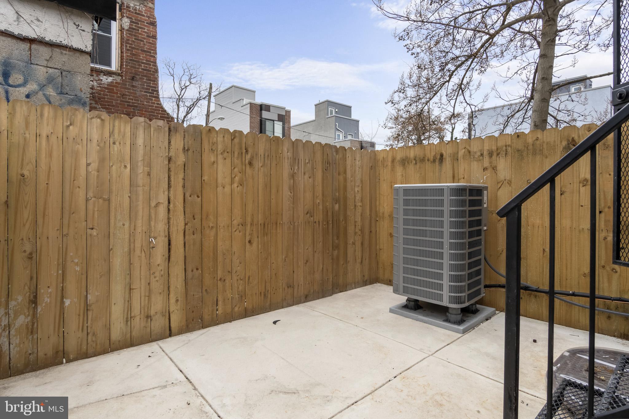 NORRIS SQUARE - Residential Income