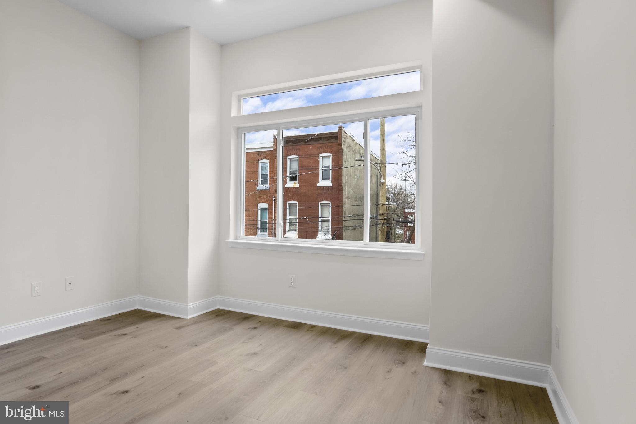 NORRIS SQUARE - Residential Income