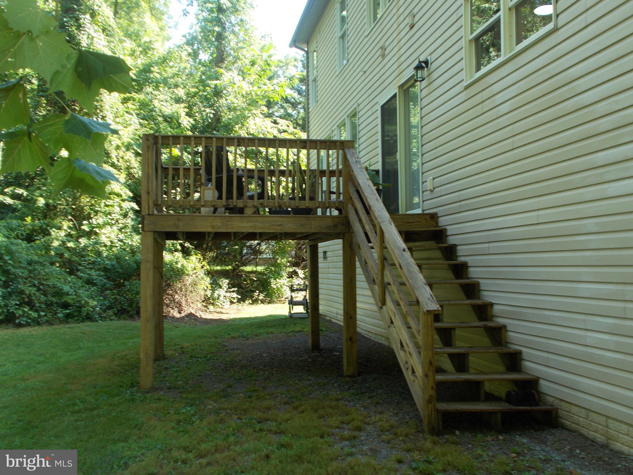 VAN LEAR - Residential Lease