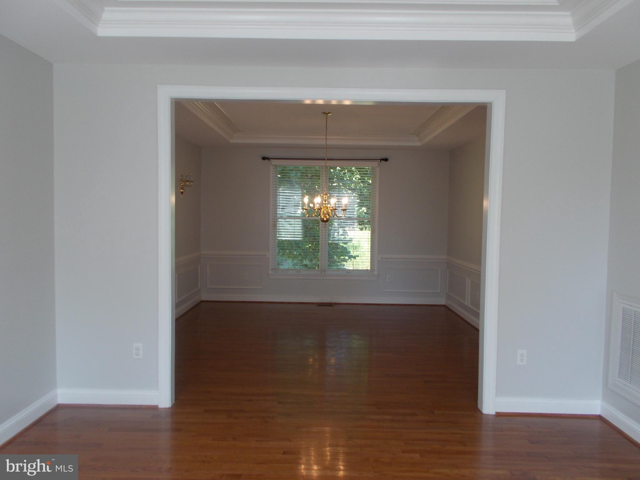 VAN LEAR - Residential Lease