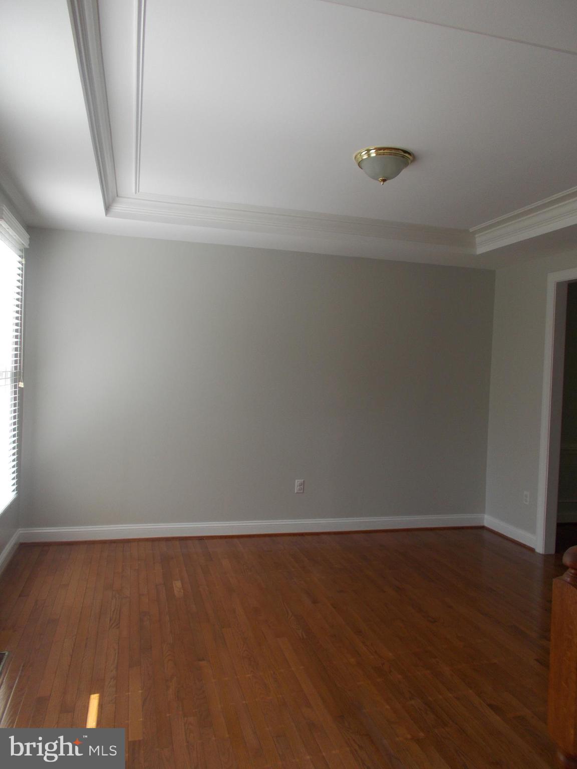 VAN LEAR - Residential Lease