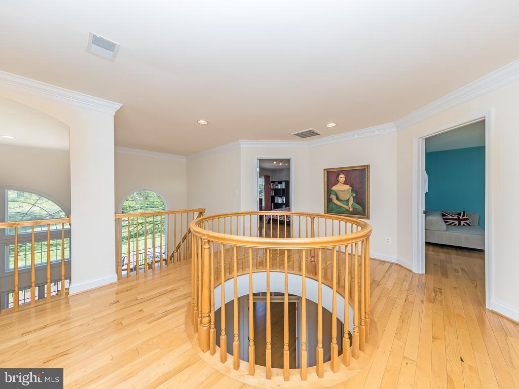 ALEXANDRA ESTATES - Residential