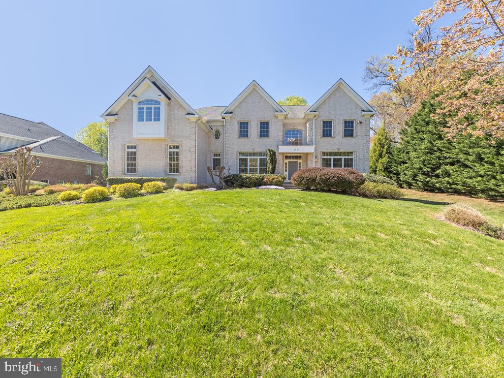 ALEXANDRA ESTATES - Residential