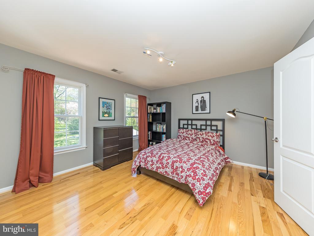 ALEXANDRA ESTATES - Residential