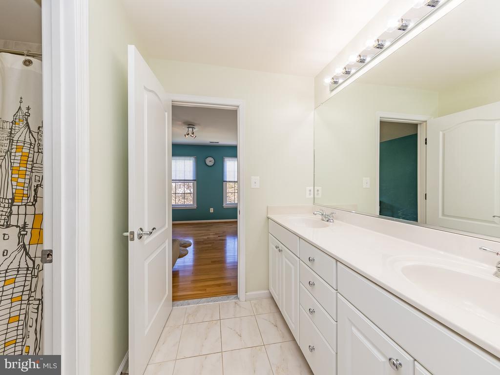 ALEXANDRA ESTATES - Residential