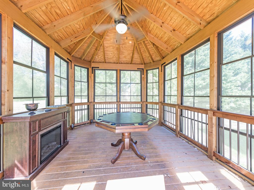 ALEXANDRA ESTATES - Residential