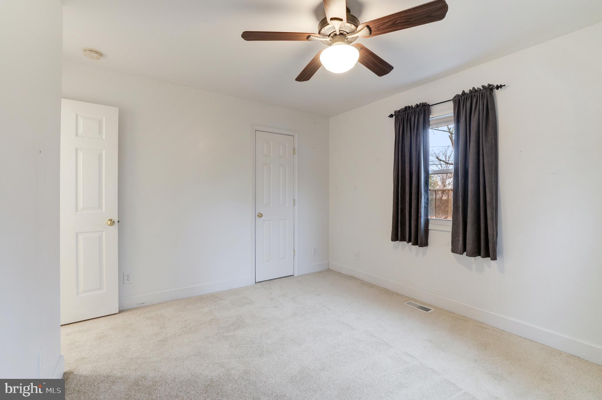 FERRY FARMS - Residential