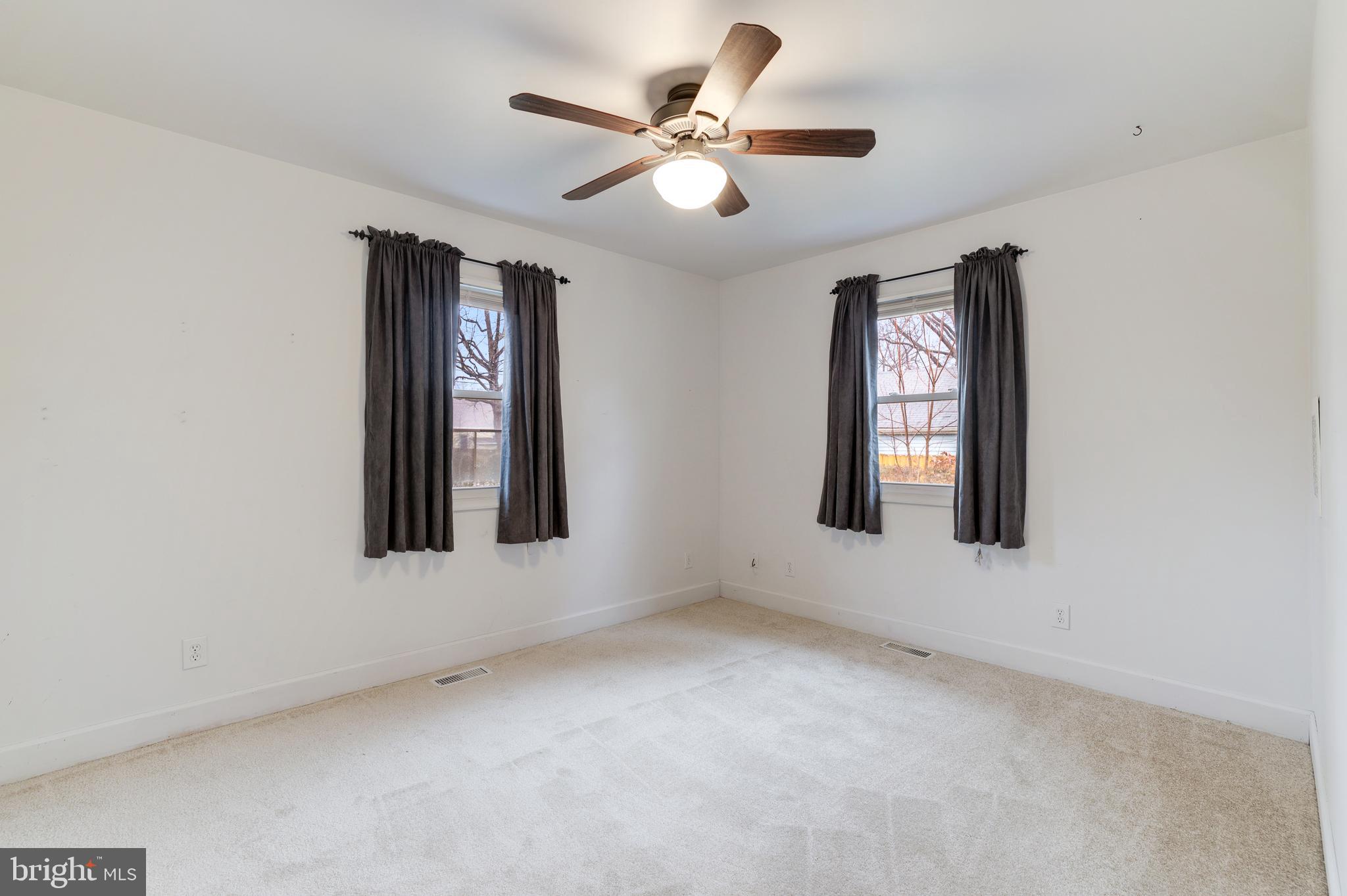 FERRY FARMS - Residential