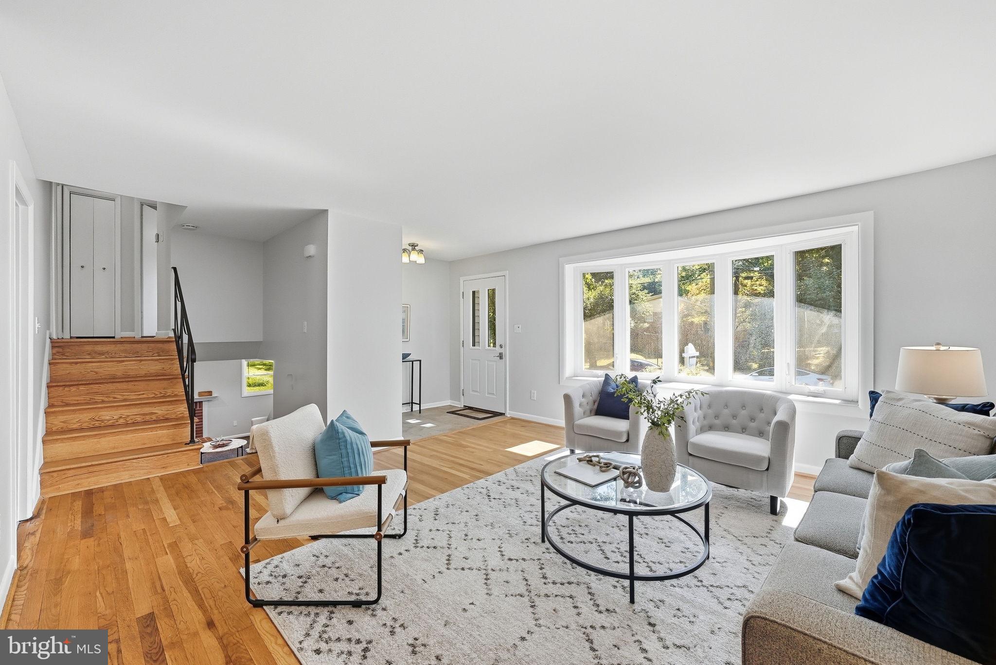 838 LOXFORD TERRACE