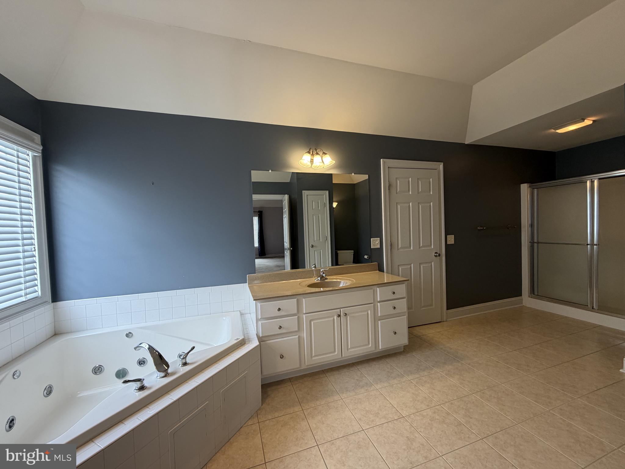 ROCKLAND HILLS - Residential