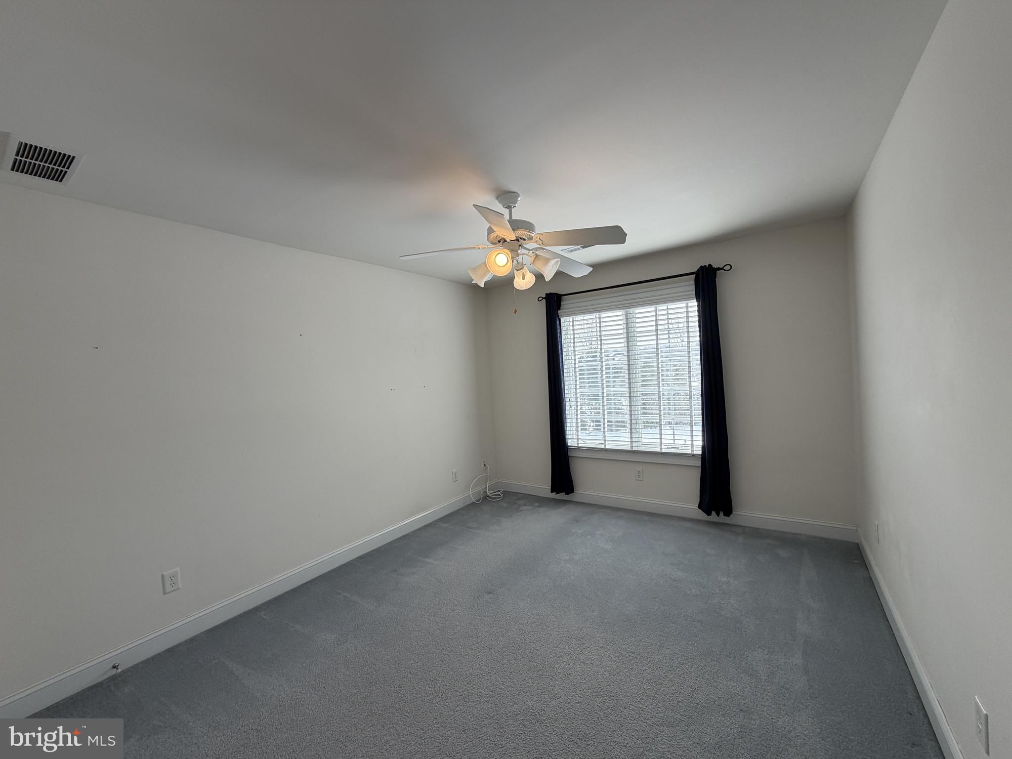 ROCKLAND HILLS - Residential