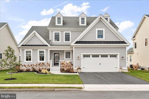 Homes For Sale - 913 Reynolds Street<br/> DELAWARE CITY, DE 19706