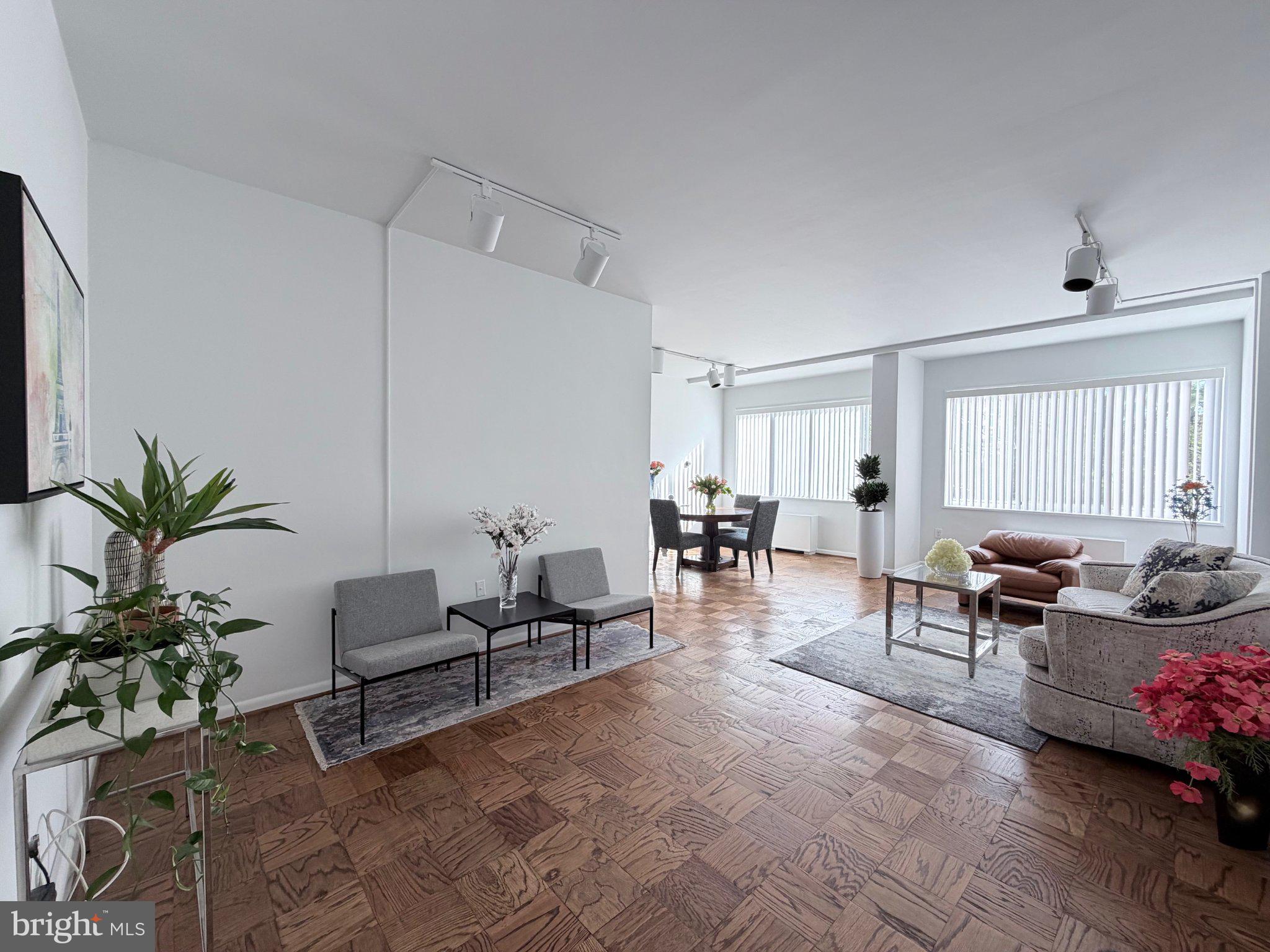 10500 ROCKVILLE PIKE M11