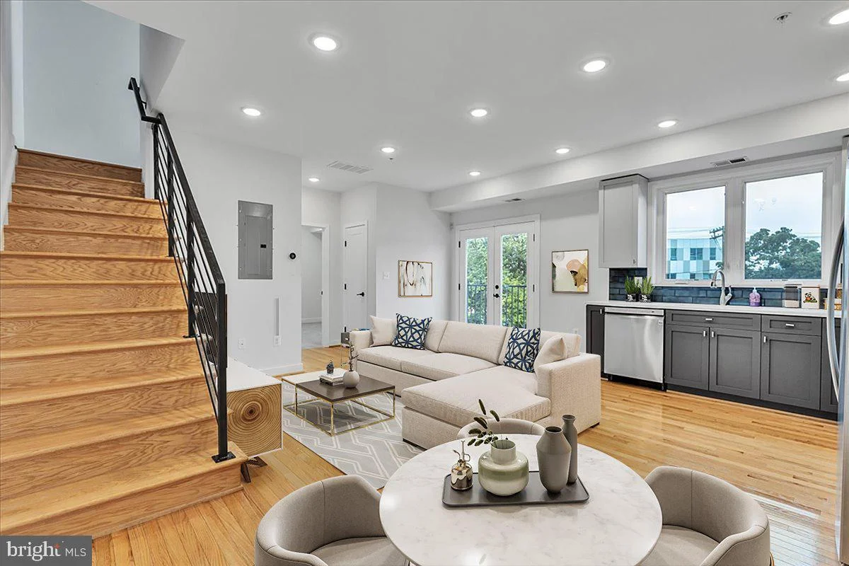 1416 22nd Street SE Unit 9