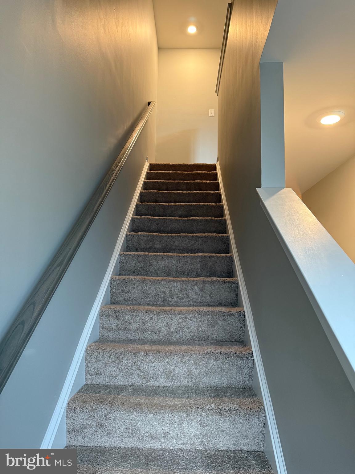 HOMEPLACE AT RIVERSIDE - Residential