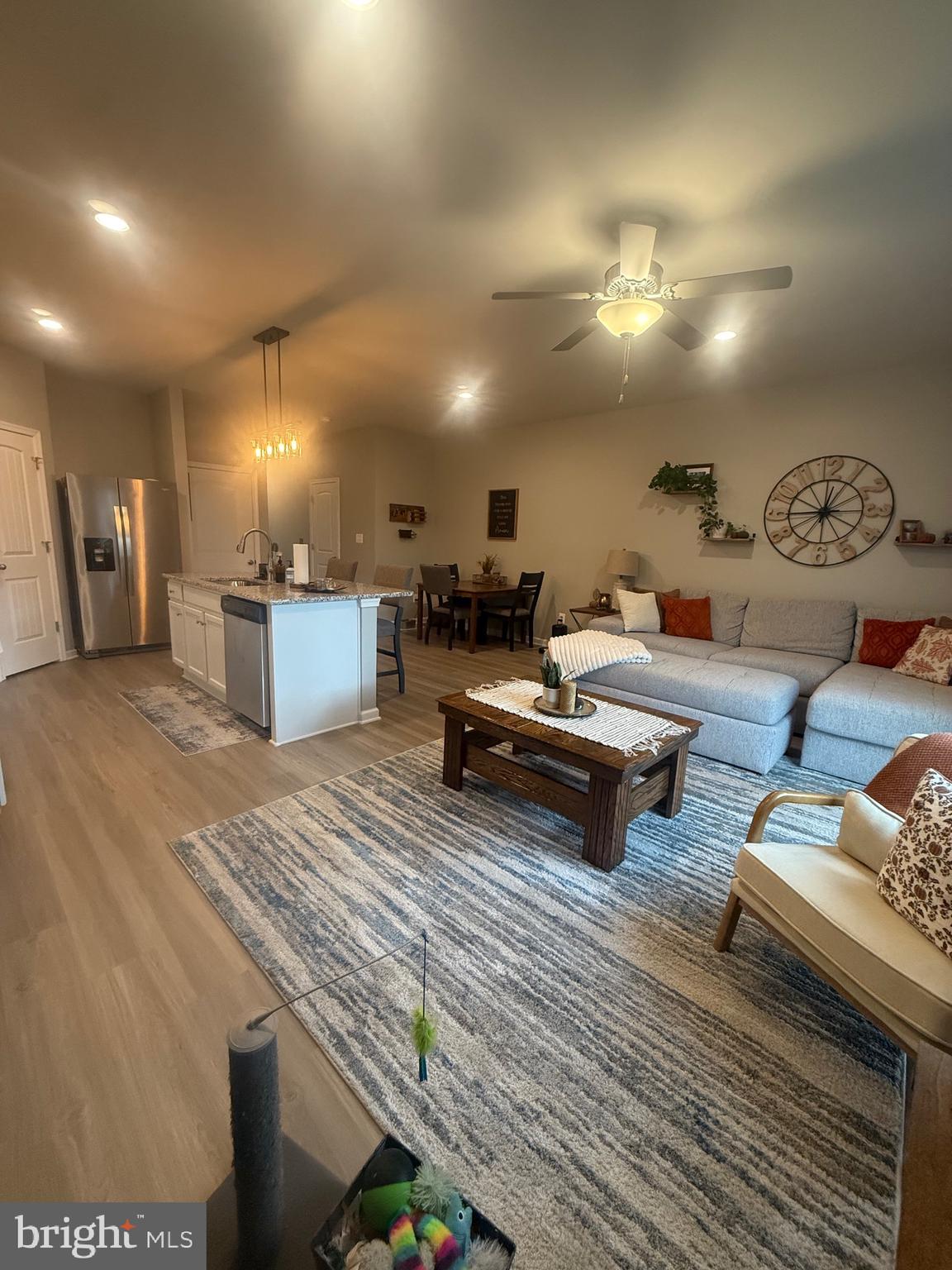 HOMEPLACE AT RIVERSIDE - Residential