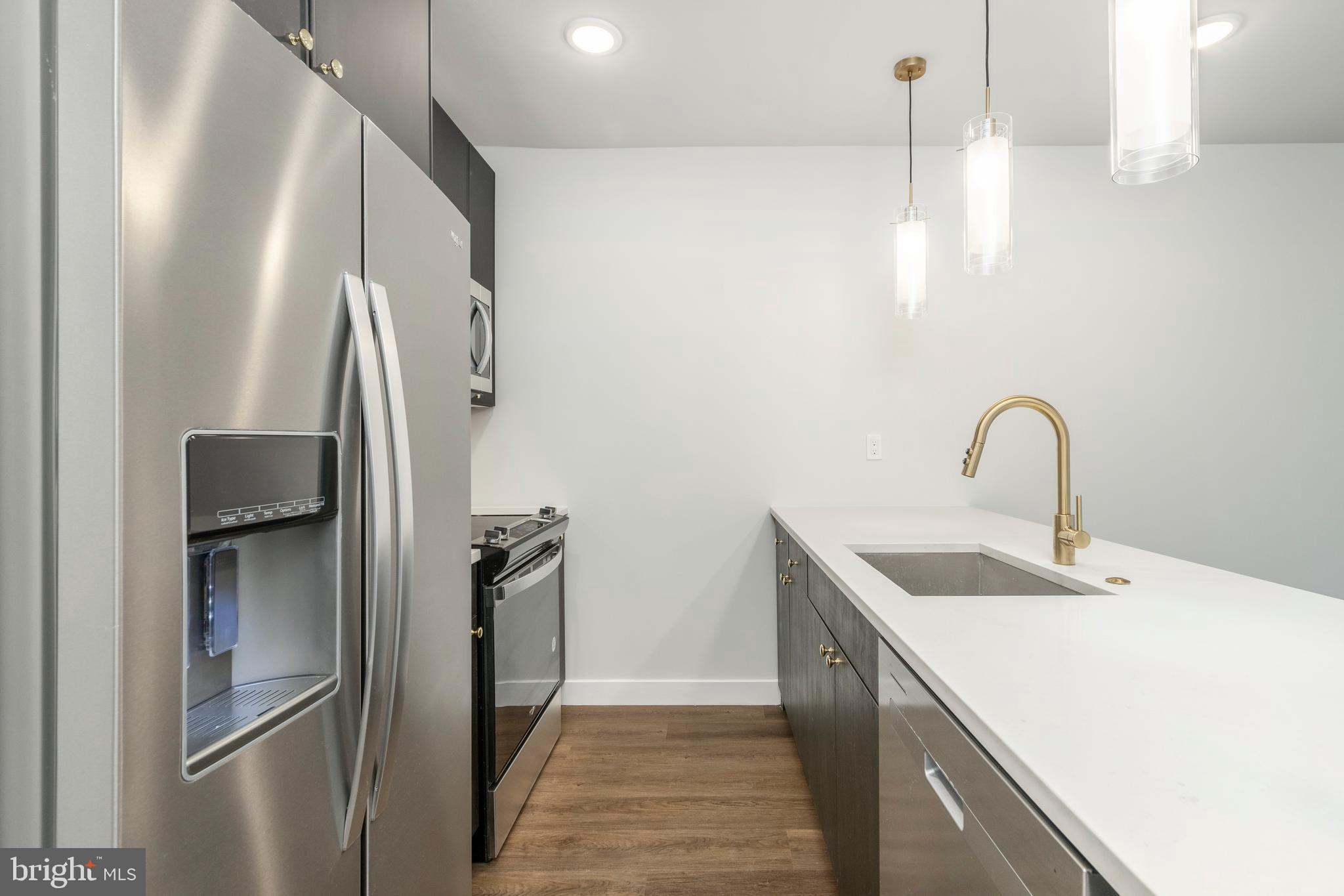 1102 GERMANTOWN AVENUE 307