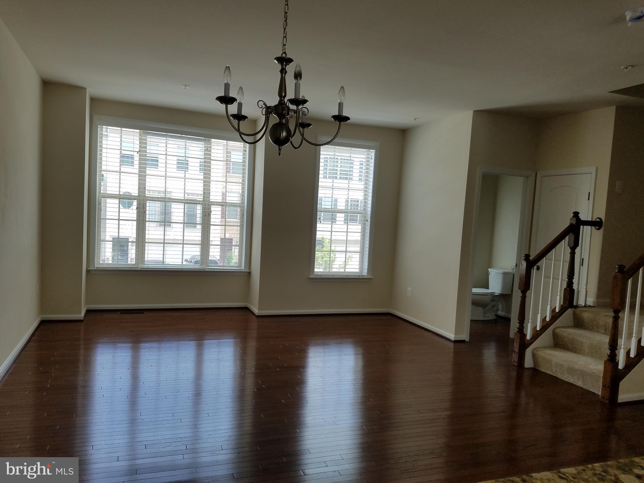 CANTERBURY VILLAGE - Residential Lease