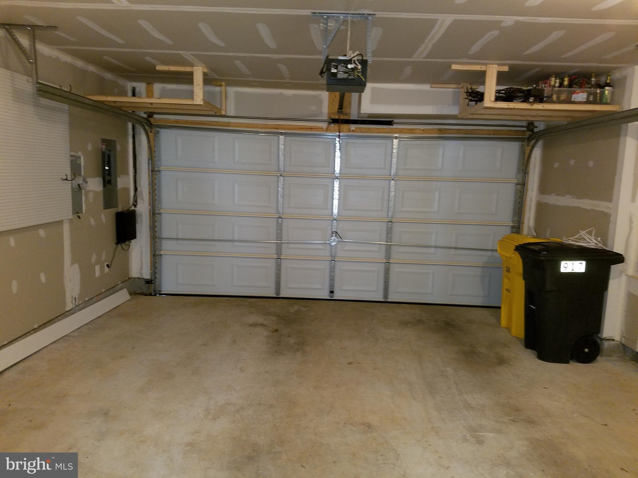 CANTERBURY VILLAGE - Residential Lease