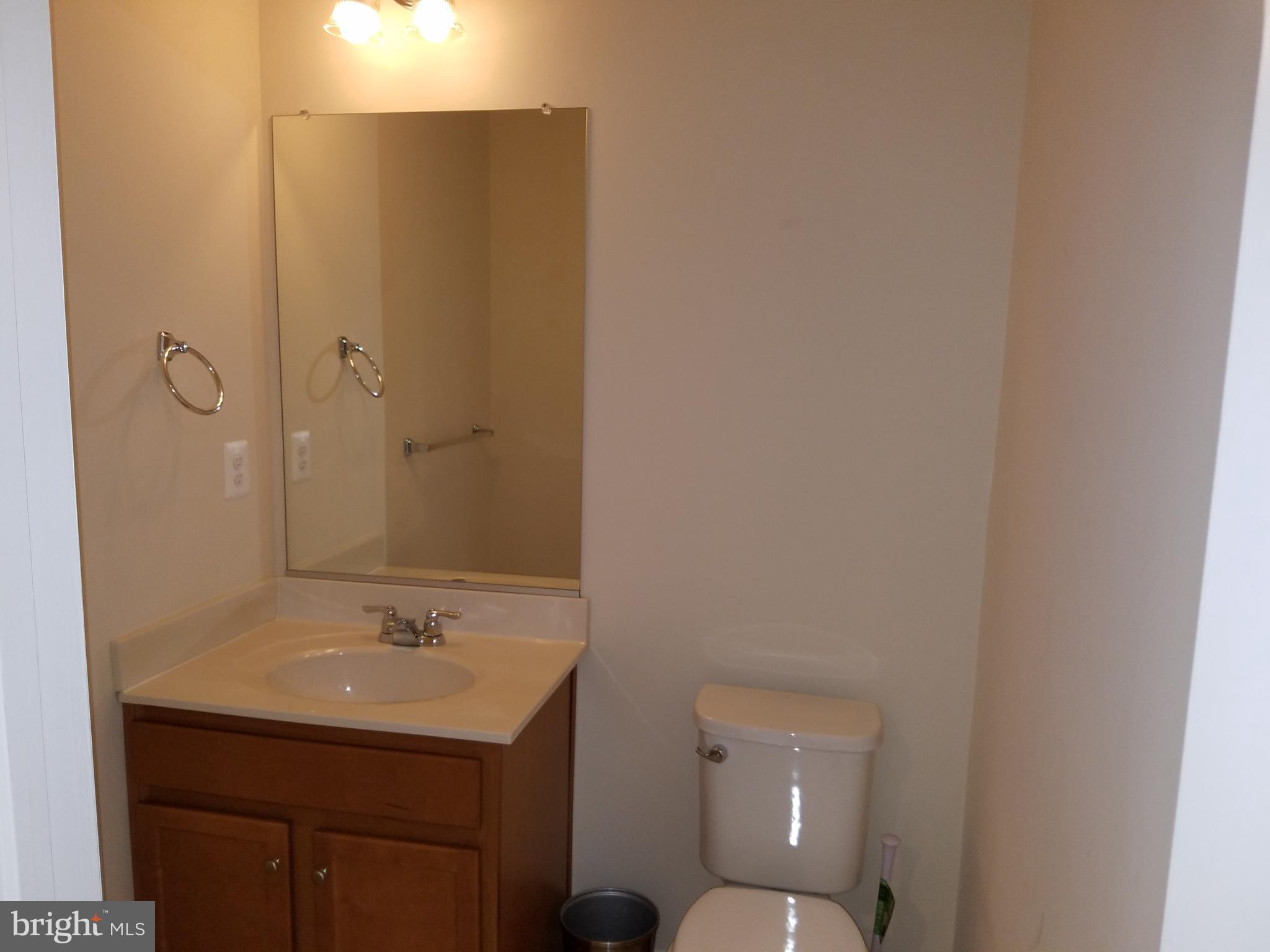 CANTERBURY VILLAGE - Residential Lease