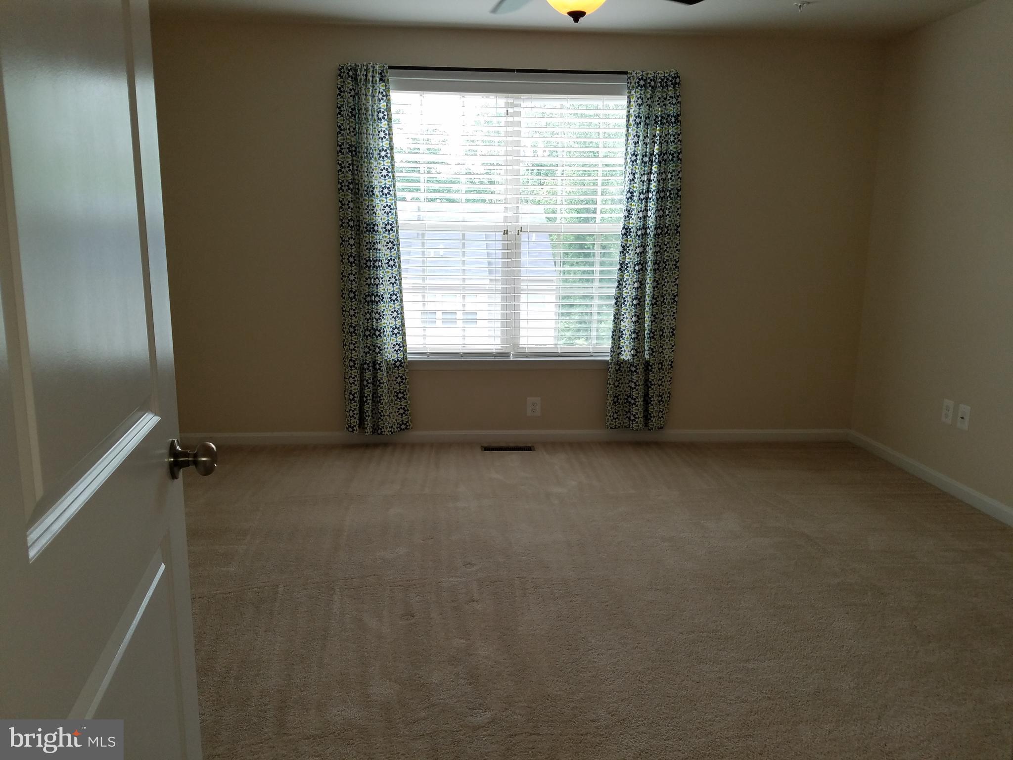 CANTERBURY VILLAGE - Residential Lease