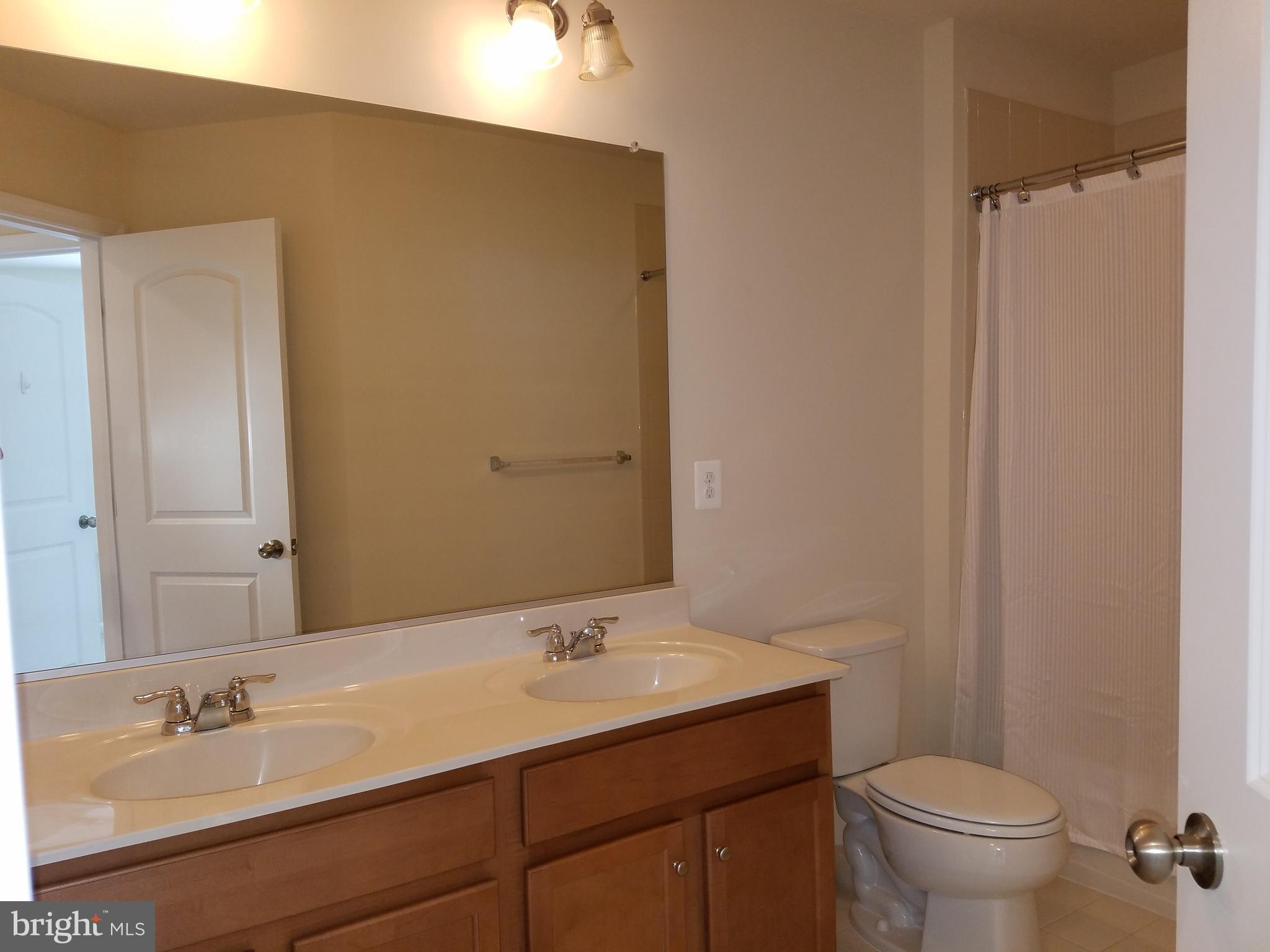 CANTERBURY VILLAGE - Residential Lease