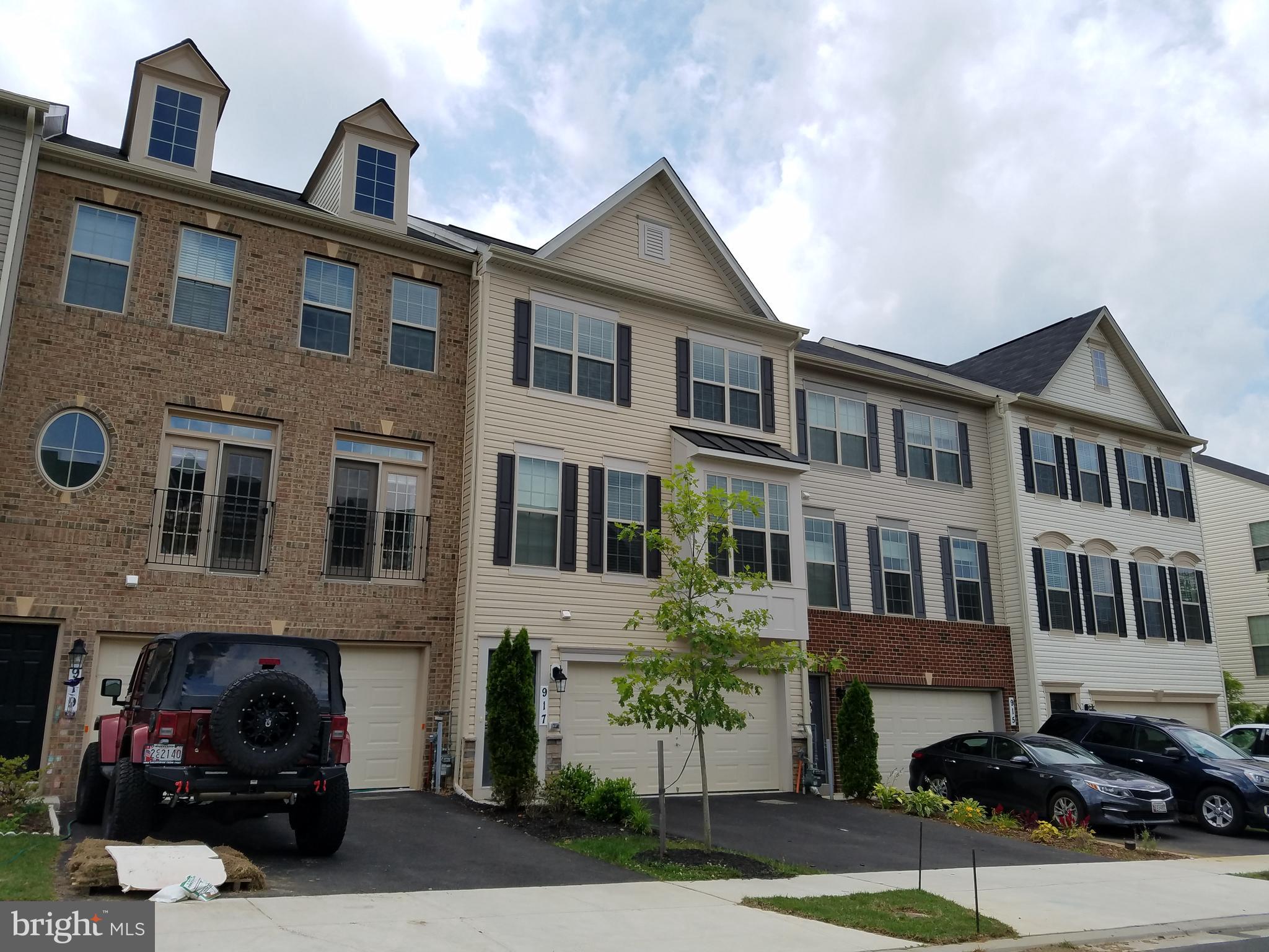 CANTERBURY VILLAGE - Residential Lease