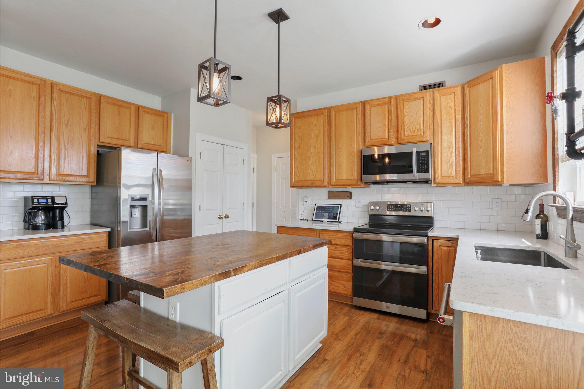 SHENANDOAH SPRINGS - Residential