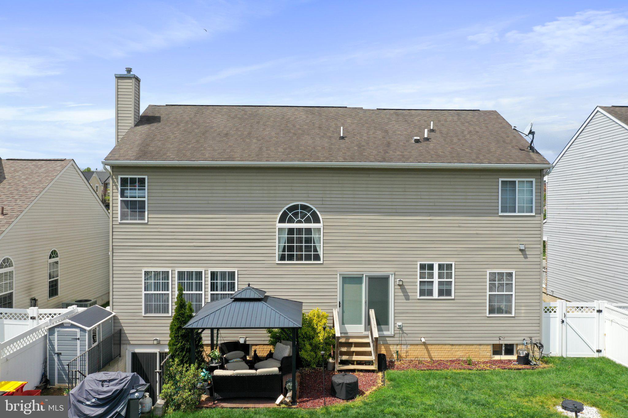 SHENANDOAH SPRINGS - Residential