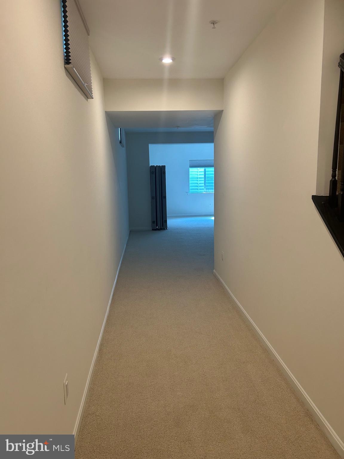 TWO RIVERS - Residential Lease