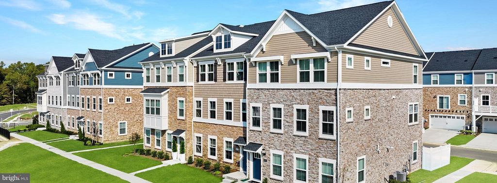 Photo of 10693 Millport St, WHITE PLAINS, MD 20695 (MLS # MDCH2048144)