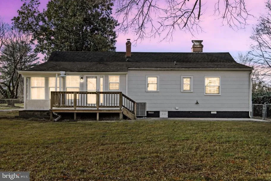 Montross, Virginia 22520, United States, 3 Bedrooms Bedrooms, ,2 BathroomsBathrooms,Residential,Coming Soon,250694