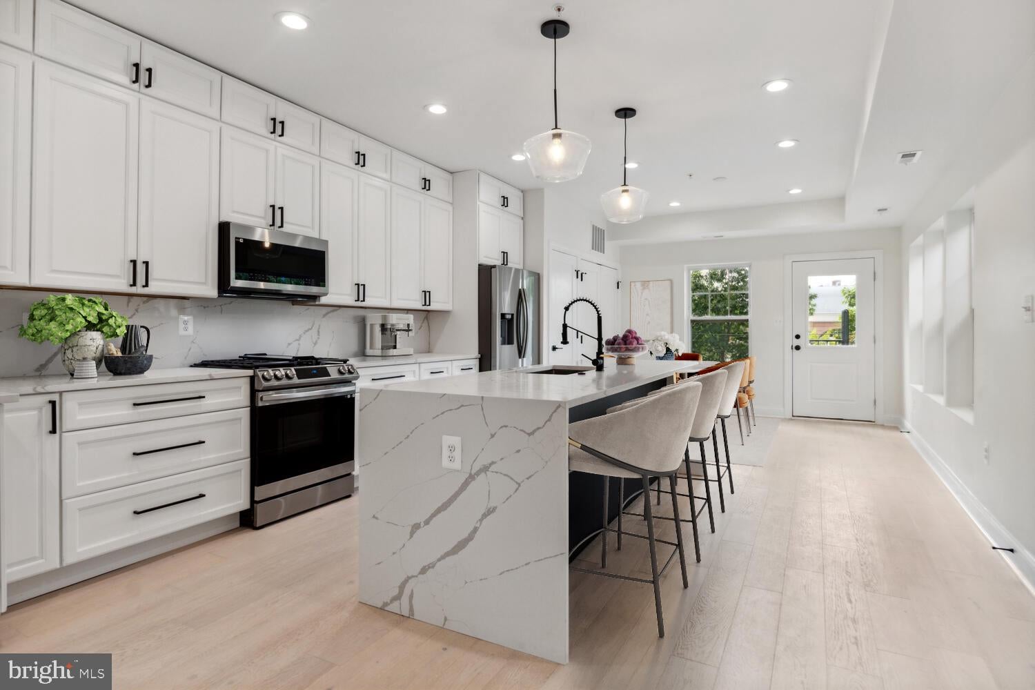 1232 TRINIDAD AVENUE NE 1