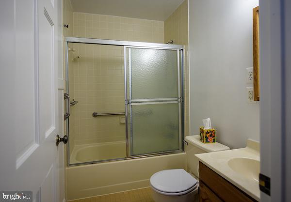 FOUR SEASONS ESTATES - Residential