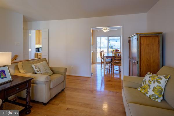 FOUR SEASONS ESTATES - Residential