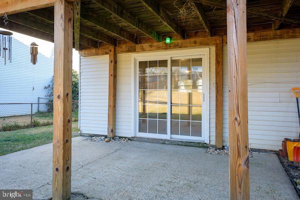 FOUR SEASONS ESTATES - Residential