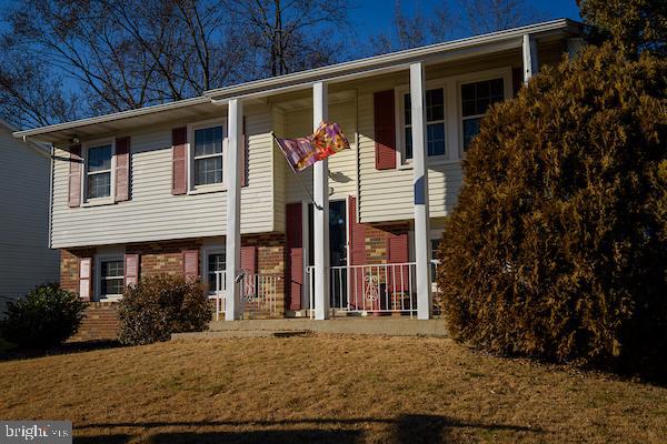 FOUR SEASONS ESTATES - Residential