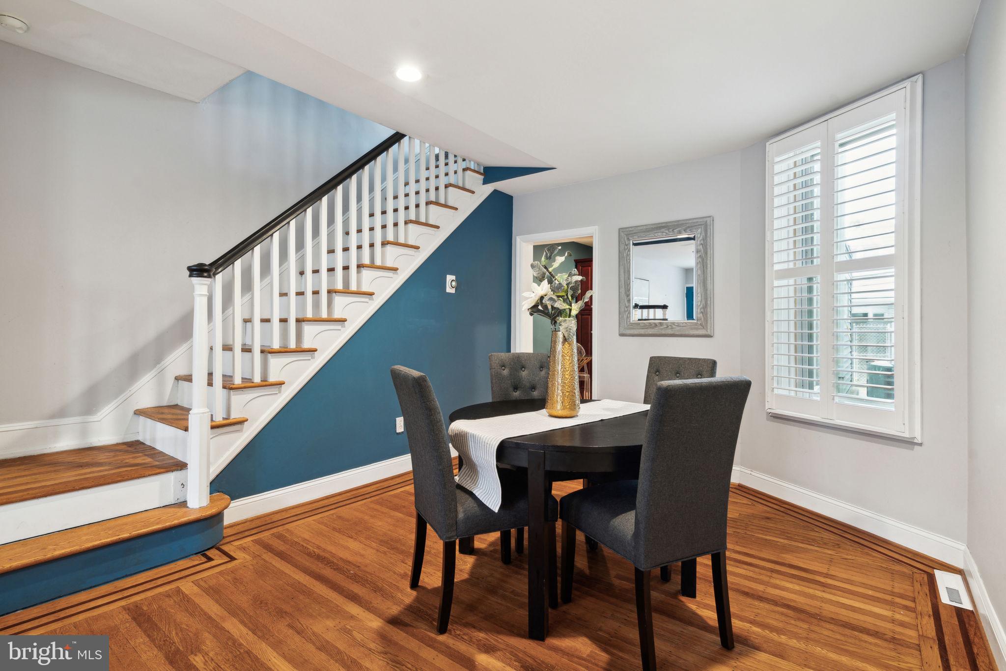 PORT RICHMOND - Residential